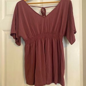 Bundle of 3 maternity tops